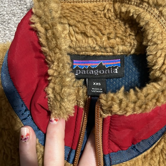 Patagonia coat - Picture 2 of 2